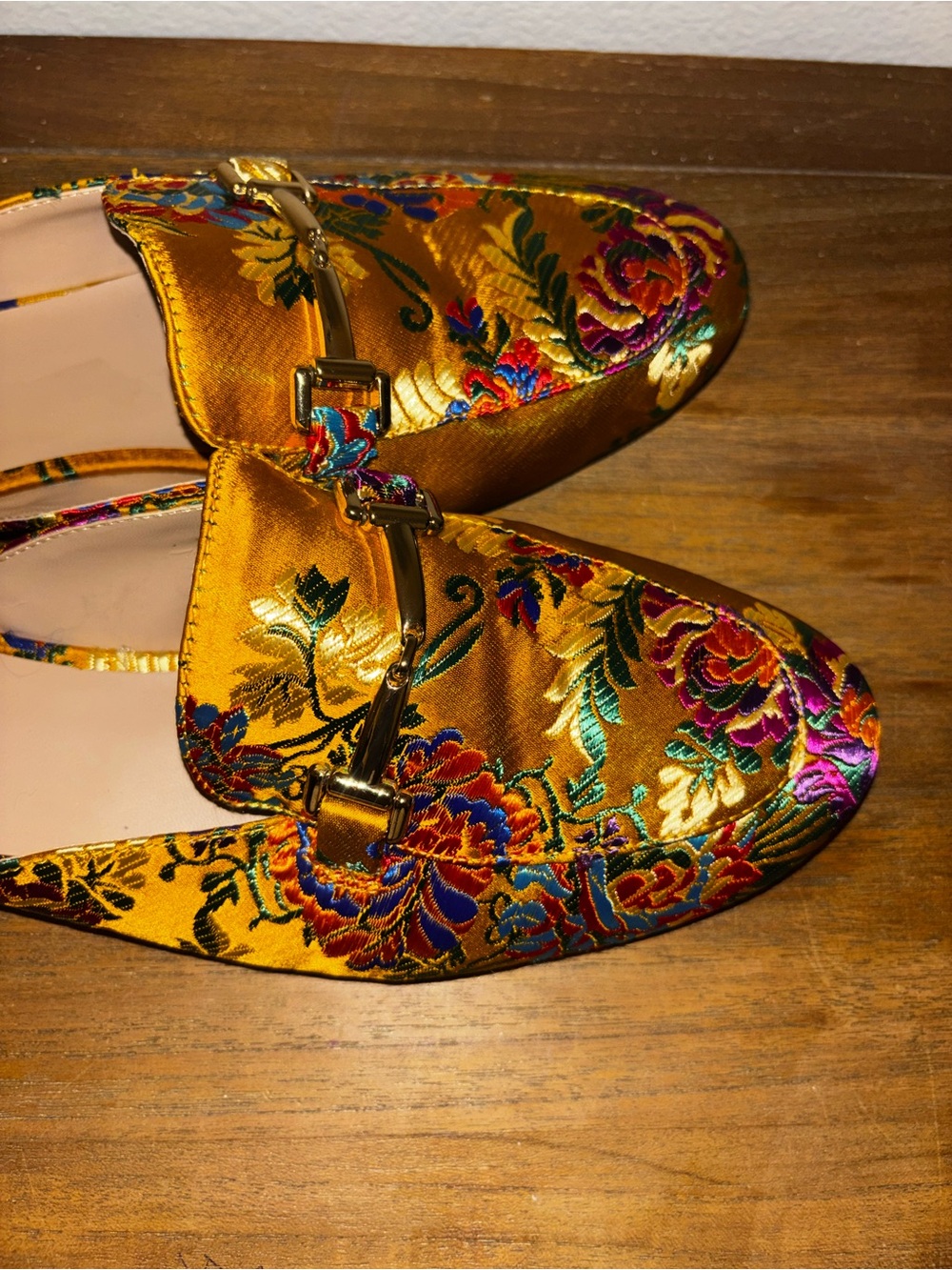 ZIGI SOHO SLIDES! - Picture 3 of 5